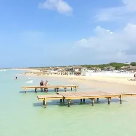 Beach clubs em Jericoacoara: opções, regiões e dicas de planejamento