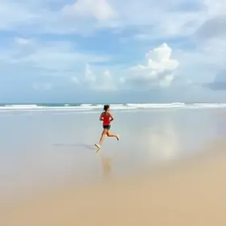 Melhor época para corrida na praia em Jericoacoara: o que saber para planejar melhor