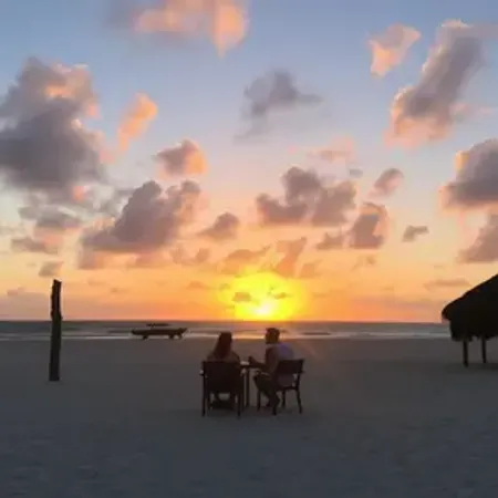 Onde comer em Jericoacoara para pôr do sol: guia prático com dicas essenciais