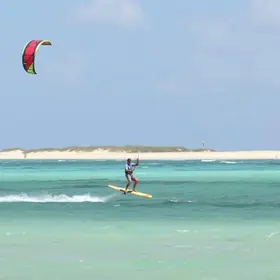 Lojas de kite em Jericoacoara: guia prático com dicas essenciais