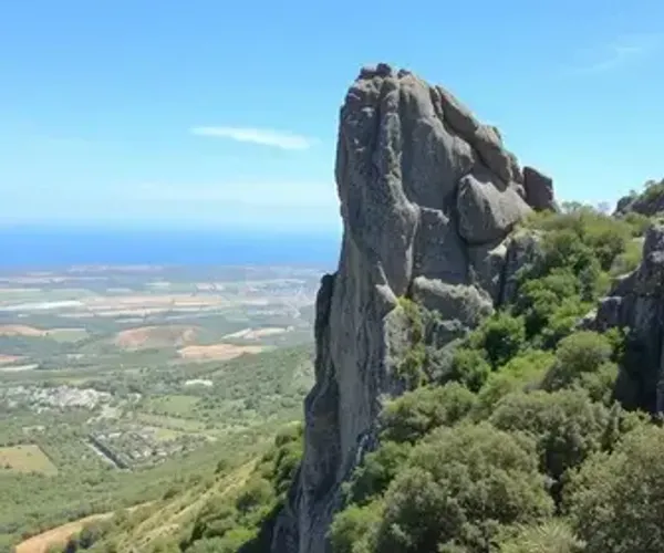 Melhor época para visitar a Pedra Furada: o que saber para planejar melhor