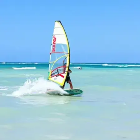 Quanto custa windsurf em Jericoacoara: informações úteis para sua viagem